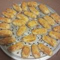 Cooksnap dari andies .67 untuk resep Kastengel ekonomis (ngeprul, empuk & ngeju banget)
