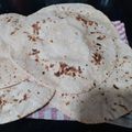 mahima Awasthi का कुकस्नैप जब उन्होंने रोटी (Roti recipe in hindi) बनाया था।