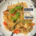 Cooksnap Kakak Faa semasa beliau membuat Bihun Goreng Tomyam.