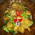 Cooksnap dari Khumaira_salma untuk resep Brokoli cah ayam crispy (simple cook)