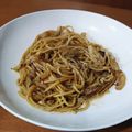 Cooksnap dari Dina Lukito untuk resep Caramelized onion & garlic spagetti