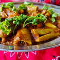 शिखा स्वरूप का कुकस्नैप जब उन्होंने चटपटी मसालेदार आलू परवल की सब्जी बनाया था।