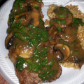 karathomp's cooksnap of when they made Steak with mushroom and spinach sauce..