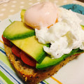 El cooksnap de Irene-Guirao cuando hizo Tosta de huevo, aguacate y tomate 💟.