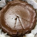 รูป Cooksnap ของ Kkitty Jung Singer เมื่อเขาทำ Keto Chocolate basque burnt cheesecake   /ขนมคีโต : ช็อกโกแลตชีสเค้กหน้าไหม้