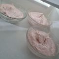 El cooksnap de Leticia Analy Cardozo Yakisich cuando hizo Mousse de 🍓🍓🍓🍓🍓 frutillas o fresas, fácil, rápido (10 minutos)y riquísimo. Apto Keto 😜😜😜.