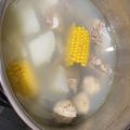 Liao Ling Kuan 的 紅白蘿蔔燉排骨湯 cooksnap