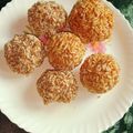Rihanna का कुकस्नैप जब उन्होंने ममरा का लड्डू (mamra ka ladoo recipe in Hindi) बनाया था।