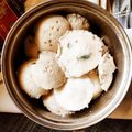 Sonal Sardesai Gautam का कुकस्नैप जब उन्होंने स्पंजी हेल्दी इडली (Spongy healthy idli recipe in hindi) बनाया था।