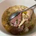 Cooksnap Sarah Othman semasa beliau membuat Sup Enoki, Ayam Dan Tauhu.