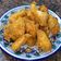 El cooksnap de Roxana Herner cuando hizo Alitas de pollo frito estilo KFC 🍗 acompañadas con salsa picante🌶️ y salsa de miel y mostaza 🍯.