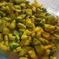 El cooksnap de Isabel cuando hizo Pollo especiado sobre base de mango y aguacate.