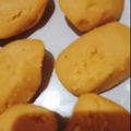Alka kocher का कुकस्नैप जब उन्होंने मावे का पेड़ा (mawe ka peda recipe in Hindi) बनाया था।
