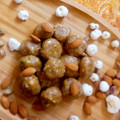 Sumaiya Muddasir's cooksnap of when they made Dates & oats balls(Energy snack).