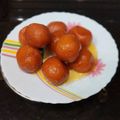 Aruna Thapar's cooksnap of when they made Gulab jamun / mawa Baati ❤️❤️😋.