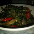 Cooksnap dari Mput Uput untuk resep Tumis kangkung saus tiram (ala ala resto ✨)