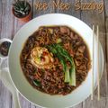 Cooksnap FZ Adzlin semasa beliau membuat Yee Mee Sizzling 🇨🇳.