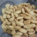 Cooksnap dari Vhie Novya Indriany untuk resep Biji ketapang renyah empuk