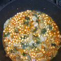 El cooksnap de Dolores Hernandez cuando hizo Garbanzos con acelgas en salsa de majado de almendras.