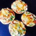 Areeba Muhammed's cooksnap of when they made Microwave Bun pizza.