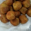 Cooksnap dari Vidhya untuk resep Bola bola ubi goreng (kopong)