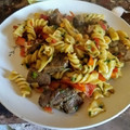 El cooksnap de Ibyani Aine cuando hizo Wok de verduras y carne con fideos.