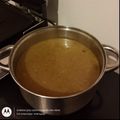 Cooksnap Dagmara Baran/Coś smacznego i niedrogiego z czasów, kiedy przygotował Rosół na pieczonych warzywach i kurczaku.