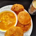 Charu Aggarwal का कुकस्नैप जब उन्होंने मथुरा की फेमस बेड़मी पूरी (Mathura ki famous bedmi puri recipe in Hindi) बनाया था।