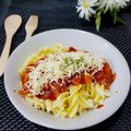 Cooksnap dari Rhinie’s Kitchen untuk resep Fusilli Bolognaise