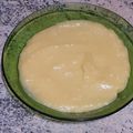 El cooksnap de Helga Sanchez Xixons cuando hizo Crema de yema para rellenar y decorar las monas de Pascua.