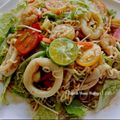 Cooksnap Dapur Yusfarisyia semasa beliau membuat Kerabu Maggi.