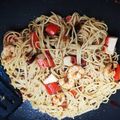 Cooksnap Ili Afiqah Ismail semasa beliau membuat Seafood Spaghetti Aglio Olio.
