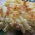 Joli Dózsa Cooksnap-ja, amikor elkészítette a(z) Sajtos-tejfölös tészta csőben sütve receptet.