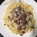 Cooksnap από Amalia Constantinou στη συνταγή Πεντανόστιμα σπαγγέτι μπολονέζ της γιαγιάς Ελένης
