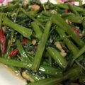 Rowena Tsang 的 豆腐乳炒空心菜 cooksnap