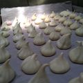Cooksnap dari Nuii untuk resep Kue Busa Mawar (Meringue Roses Cookies) ala Amel