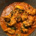 Cooksnap mami cook semasa beliau membuat Rendang ayam.