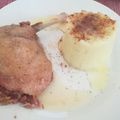 El cooksnap de Marta cuando hizo Confit de pato con puré de patata y salsa de frutos rojos.