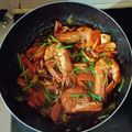 Cooksnap Red Shadow semasa beliau membuat 🇨🇳 Udang Kam Heong.