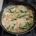 El cooksnap de pamela sanchez cuando hizo Pollo en salsa de champiñones y espinaca 🍽️.