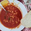 Sánta Annamária Cooksnap-ja, amikor elkészítette a(z) Paradicsom leves betűtésztával receptet.