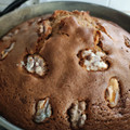 El cooksnap de Nadirah avalos cuando hizo Bizcocho de yogur con chocolate y nueces.