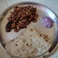 Aparna Nilesh's cooksnap of when they made झणझणीत वांग सुकट(वाडवळी style).