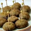 Hema Kamdar's cooksnap of when they made રેસ્ટોરન્ટ સ્ટાયલ જૈન હરાભરા કબાબ સાથે લીલી ચટણી.
