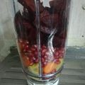 صورة من Ebarahm Alshmiri، شاركها بعد تجربة وصفة عصير مشكل 🍐🍓🍈