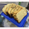 Karen S K Gui's cooksnap of when they made Banana and Chocolate chips bread using a bread machine.