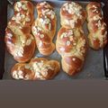 Cooksnap από Νικόλ_ στη συνταγή Πλέκω τσουρέκι σε κοτσίδα