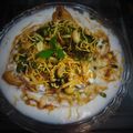 Poonam Singh का कुकस्नैप जब उन्होंने छोले समोसा चाट(chole samosa chaat recipe in hindi) बनाया था।