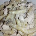 Bernadett Molnár Cooksnap-ja, amikor elkészítette a(z) Gombás-mustáros csirkepörkölt burgonyával receptet.