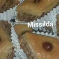 صورة من ام براء السلفيه السنيه، شاركها بعد تجربة وصفة طريقة عمل البقلاوة الجزائرية